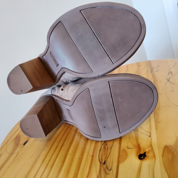 TOMS Ankle boots Size 8 - Picture 8 of 8